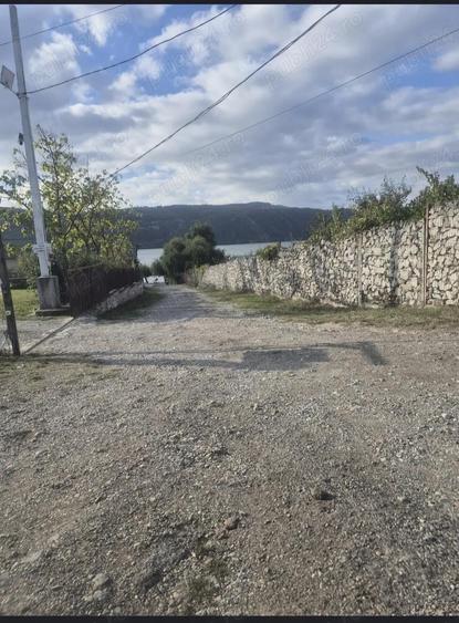 Teren Clisura Dunarii Eselnita - 4