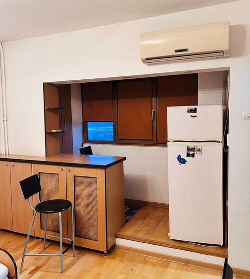 Inchiriez garsoniera Rovine Craiova (langa fostul Frigorifer) - 2