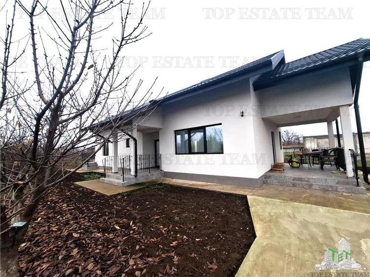 For Sale Casa Vlasiei/Livada si curte generoasa - 2