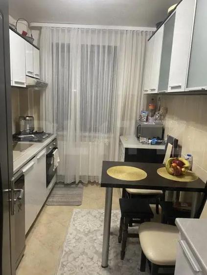 Apartament cu 3 camere, 67 mp, zona Ostra, Suceava - 12