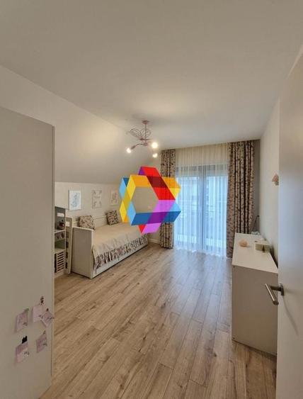 Casă 5 camere de vânzare Brasov - zona Tractorul - 118 mp - plus-imo.ro - 10