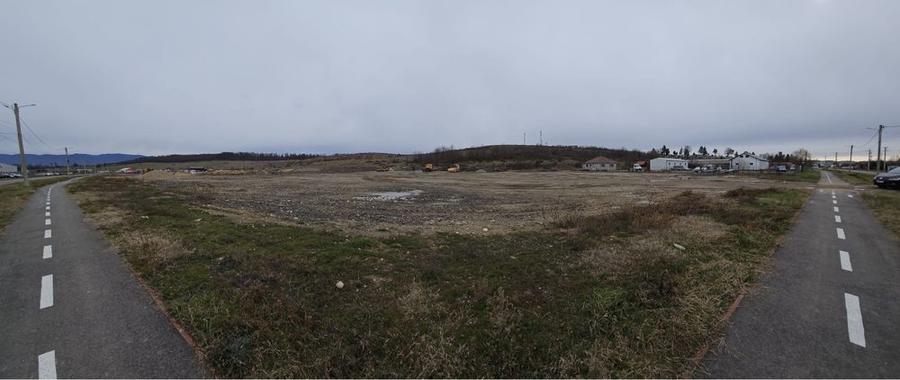 Teren intravilan de vanzare - 6