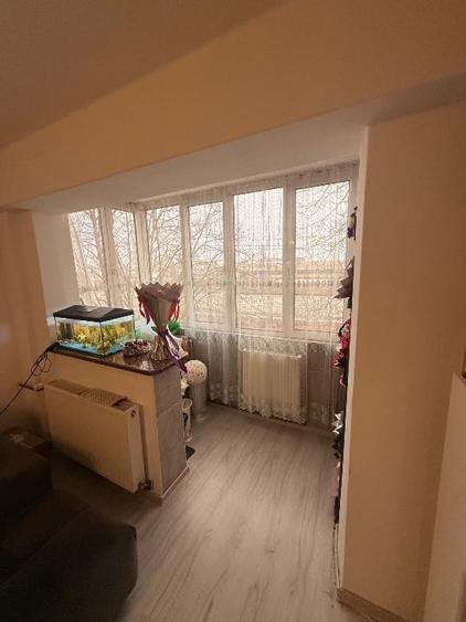 Vând apartament cu 3 camere - 11