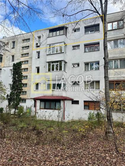 Apartament cu doua camere semidecomandate, zona Aviatori, Bacau - 2