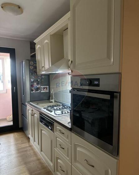 Apartament cu 3 camere de vanzare in zona Central - 7