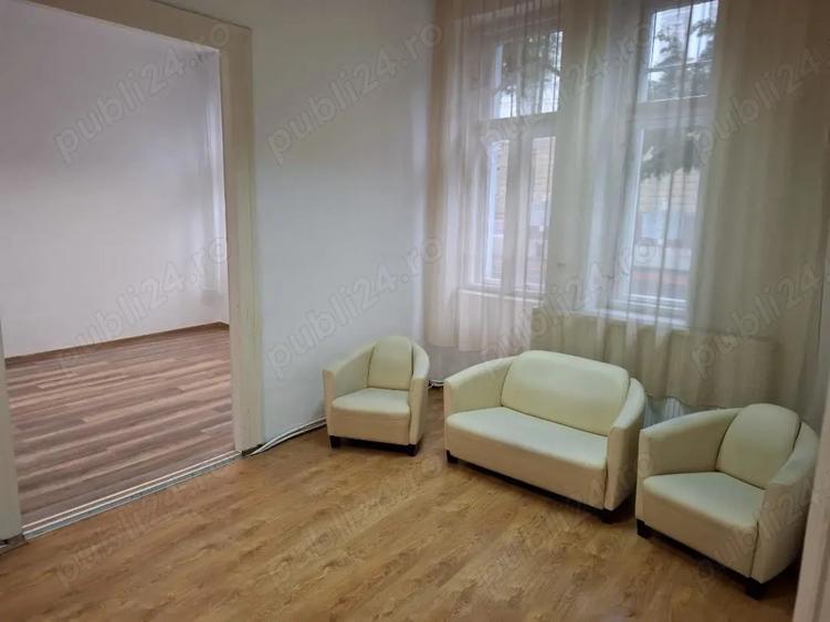 Inchiriez apartament ultra central - 1