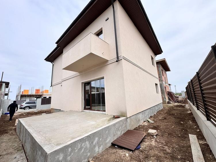 CASA INDIVIDUALA - 180 MP UTILI, TEREN 324, TOATE UTILITATILE, COMIS 0 - 9