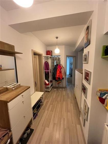 Vanzare 3 camere Damaroaia - 2