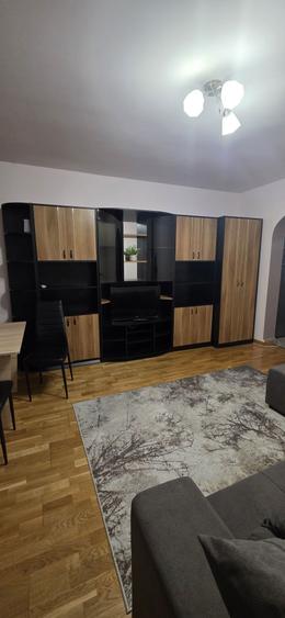 Inchiriez garsoniera Pajura - 7