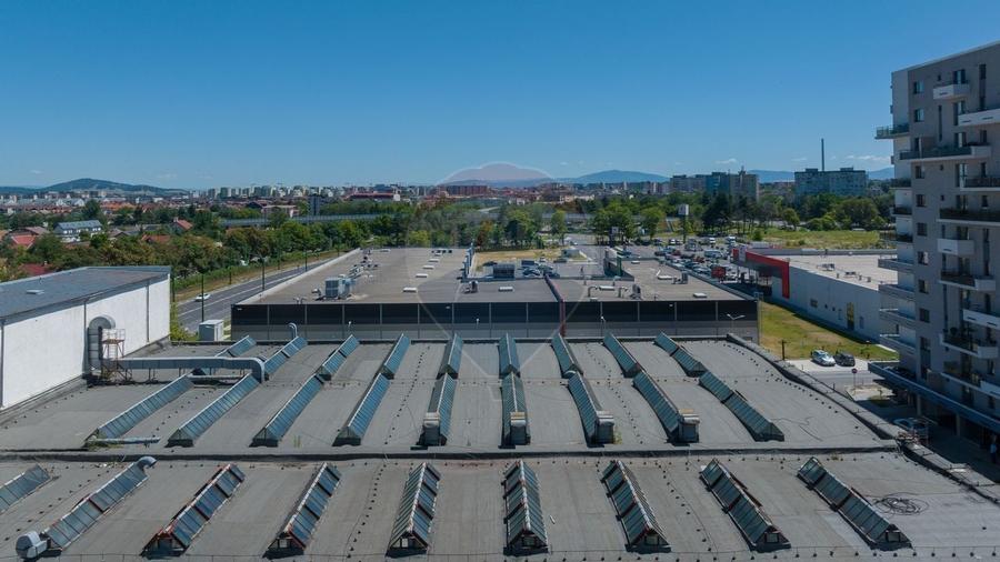 Spatiu comercial de 2,491mp de vanzare in zona Bartolomeu - 21