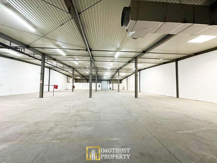 Hala de inchiriat Arad – 1.135 mp pentru comert, servicii - 2