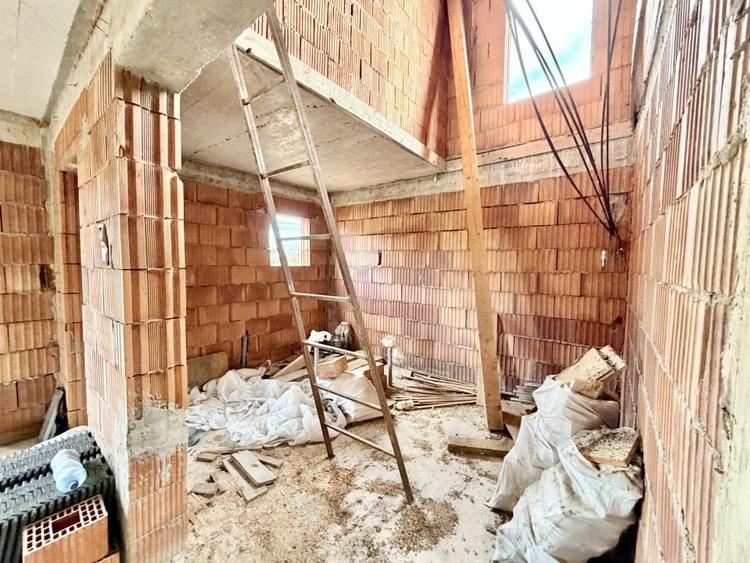 Casa individuala de 183 mp utili la rosu - Ianova - 8