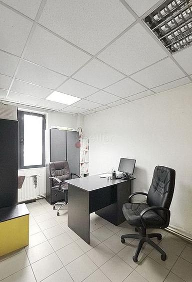 Vad Comercial Ridicat, Vizibilitate maxima - 5