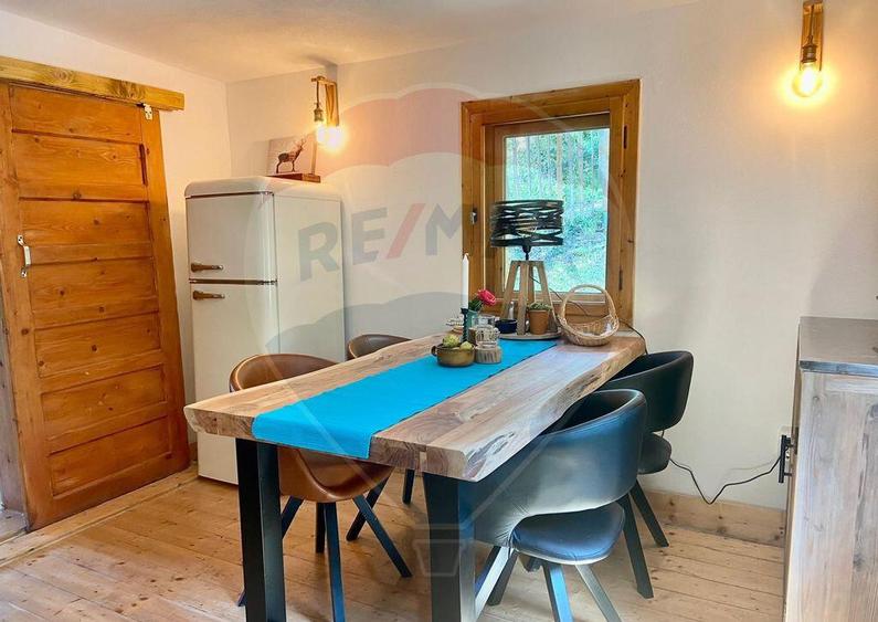 Casa de vacanta la munte de vanzare - 6