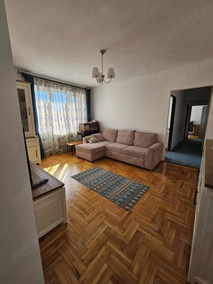 Inchiriez apartament 3 camere Baia Mare, str Alexandru Obobescu zona Albina, spital TBC - 1