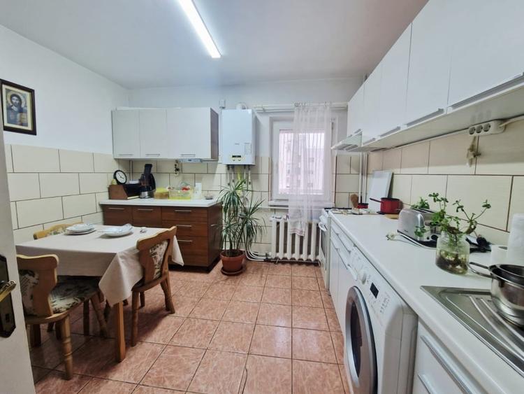 Apartament 4  Camere Intersectie Doamna Ghica | Bloc 89' | Centrala - 6