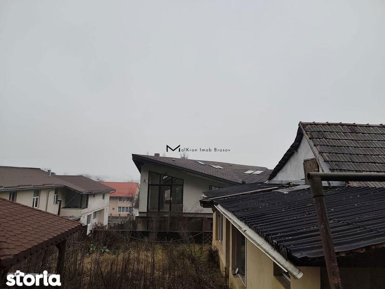 Proprietate ampla cu doua case ?i teren generos, Bra?ov str. Cariere - 6
