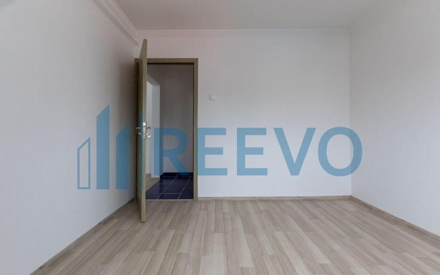 Apartament 3 camere semidecomandat Str. Pictor Theodo... - 4