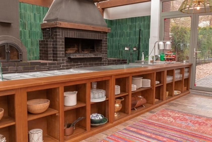 Pensiune lângă Complex Cheile Gradistei în Moeciu -Bran ,amenajare unică - 13