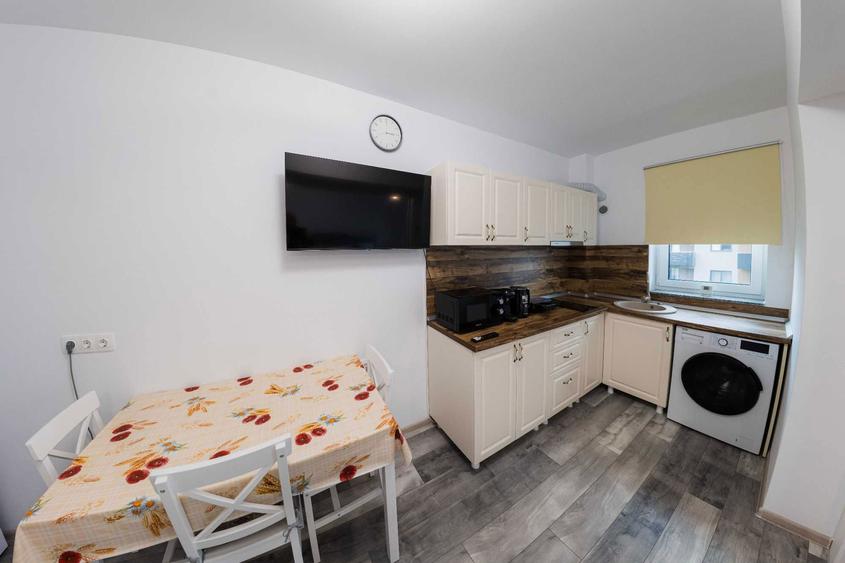 Vand Garsoniera Brasov Avantgarden Bartolomeu mobilata si utilata - 4