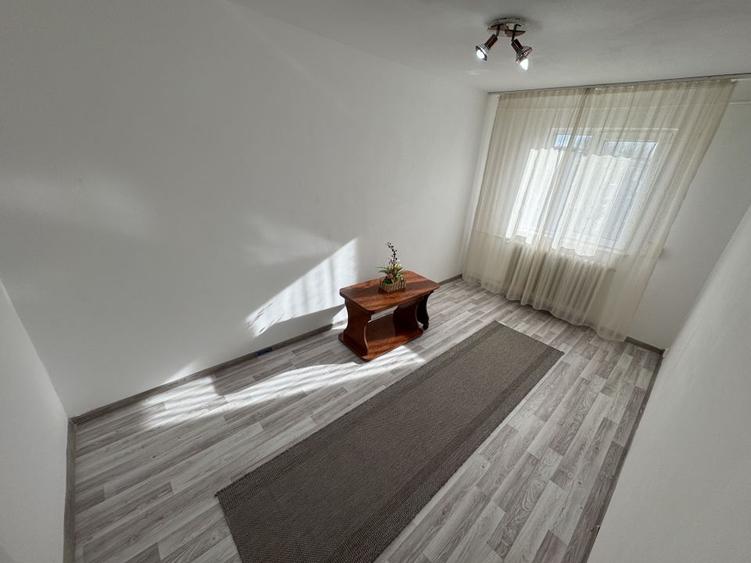 Apartament 2 camere zona Inel 2 - 4
