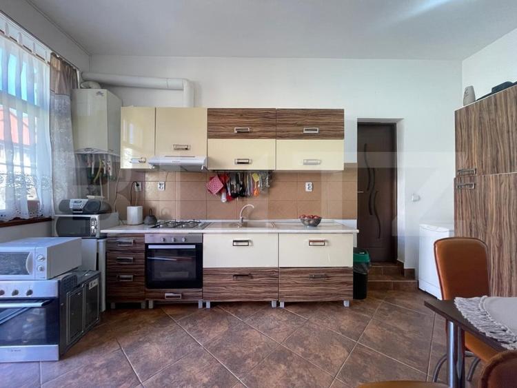 Oportunitate!Casa 3 camere, teren 90mp in zona semicentrala! - 4