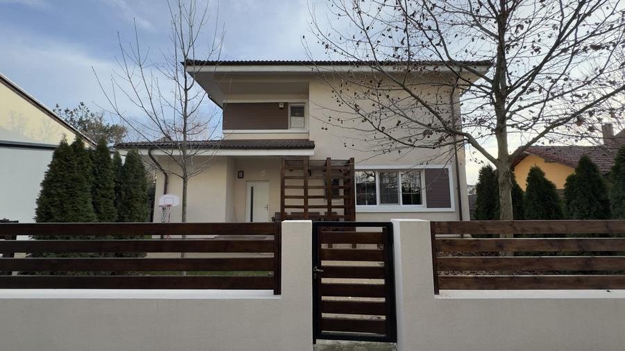 Locuinta individuala P+1 ,5 camere ,teren 446mp ultracentral! - 1