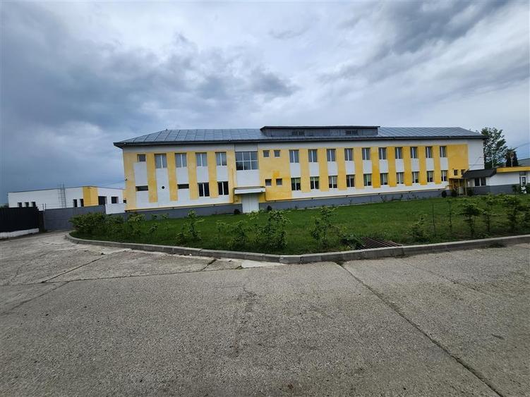 Fabrica de Inchiriat - Oras Pascani! 0727817187 - 1