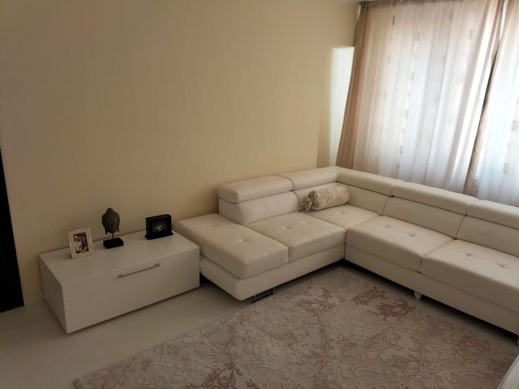 Apartament cu 3 camere spre vanzare Bucur-Obor Colentina - 2