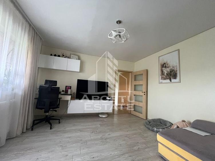 Apartament 3 camere, decomandat , 2 ba?i, complet mobilat s?i utilat - 3