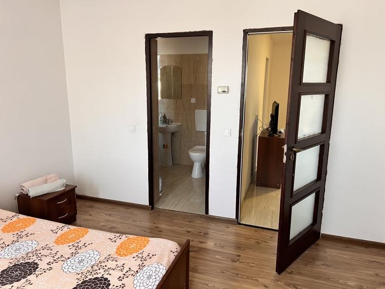 apartament doua dormitoare cu doua baii - 3