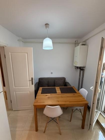 1 camera - 40 mp - Lidl - Moara de Foc- renovat- 89000 euro - 5