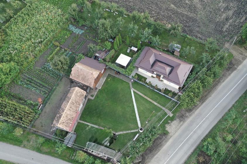 Casa de vanzare 95 mp sat Valeni,com Pogaceaua - 1