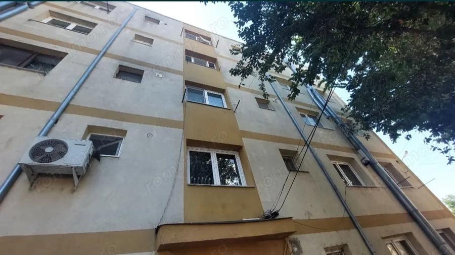 Apartament 3 camere Baia - 1