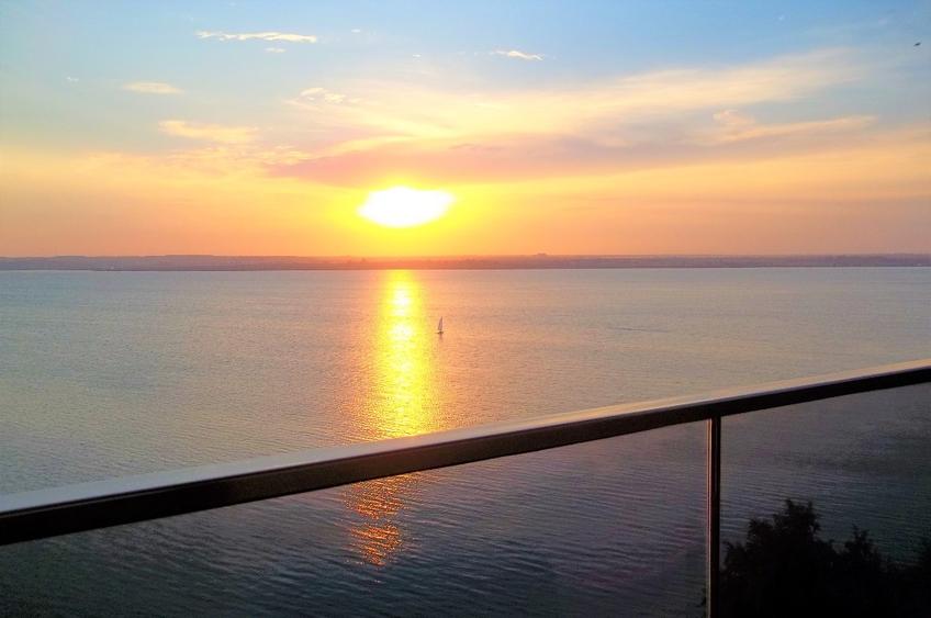 TVA inclus - Centru cu vedere la mare si lac – Solid Residence Butoaie - 3