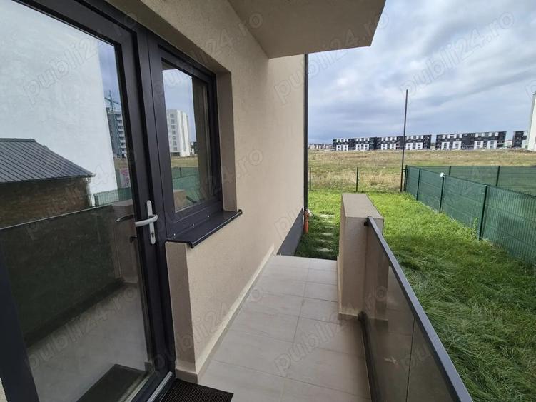 Proprietar inchiriez apartament modern Selimbar parter cu gradina mare, zona Doamna Stanca - 1