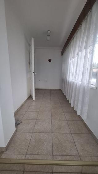 Spațiu cu potențial dublu: locuință sau sediu! - 6