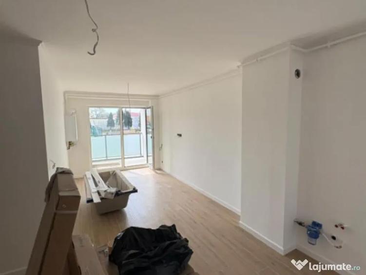 Apartament 3 camere, 61 mp, zona Sasar - 6