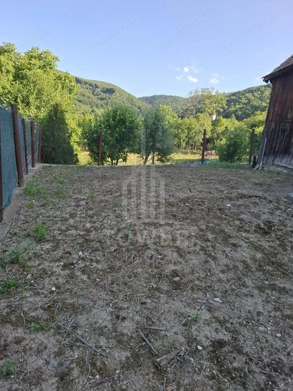 Casa tradi?ionala de vanzare in Fantanele- vedere superba spre munti - 10