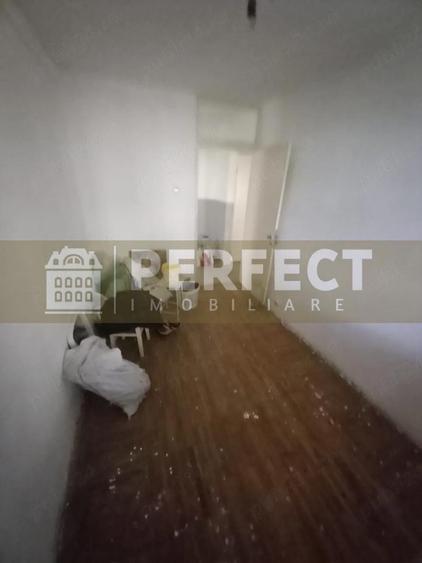 Ap.3 camere PARTER 9 Mai DECOMANDAT pret 79800 euro - 1