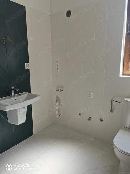 Apartament cu 3 camere decomandat în Bușteni