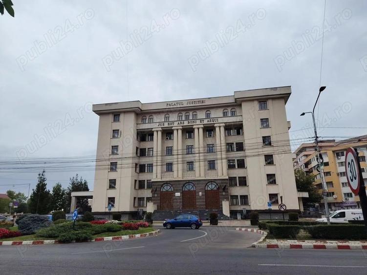 Vanzare ap 2 camere 69 mp - zona Calea Bucuresti. - 1