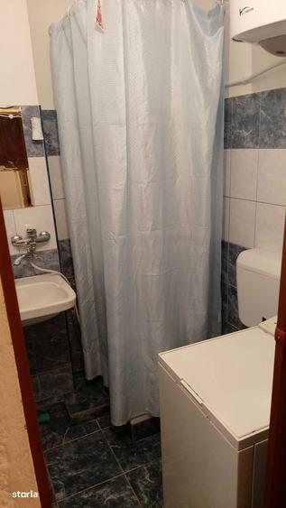 Burdujeni-Cuza Voda 1-Bloc apartamente-Garsoniera et.1,mobilata . - 5