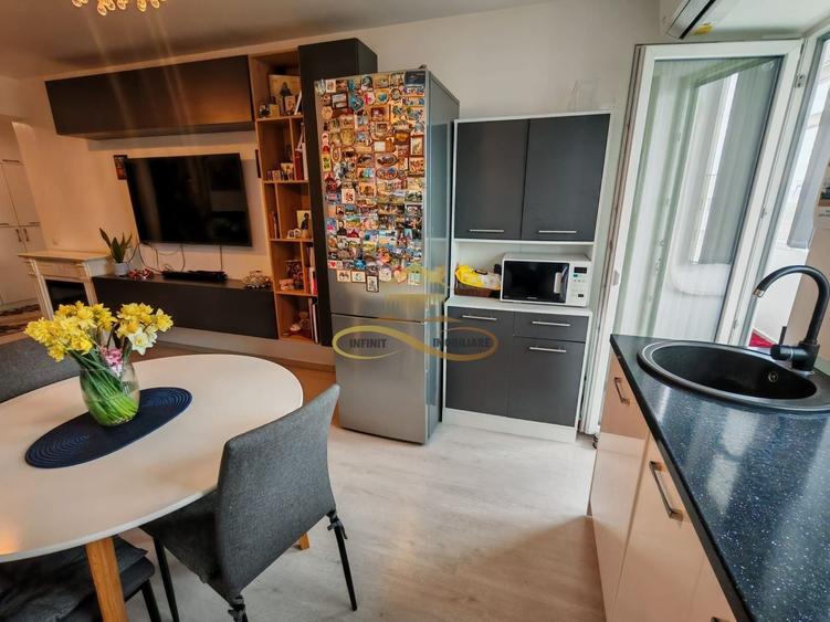 Apartament cu 3 camere, 2 bai , 2 balcoane  -complex Bacovia Fiald - 2