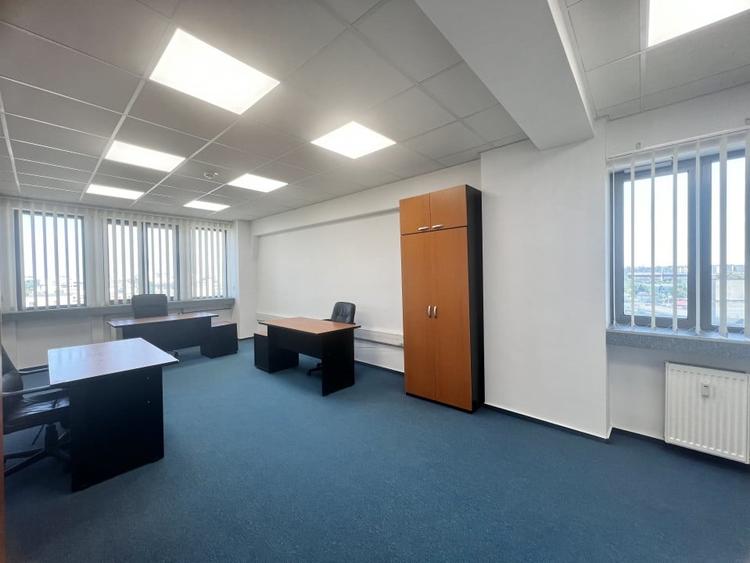 Spatii de Birou in Calea Vitan-Spl. Unirii, suprafete intre 47 si 300 mp - 1