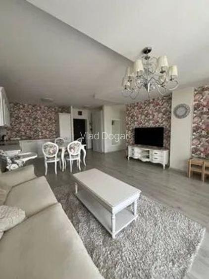 Apartament cu 3 camere semidecomandat, mobilat în Gheorgheni Apartament cu 3 camere semidecomandat, mobilat în Gheorgheni