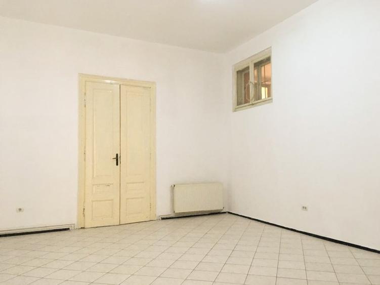 Spatiu comercial stradal - central ARAD - 5