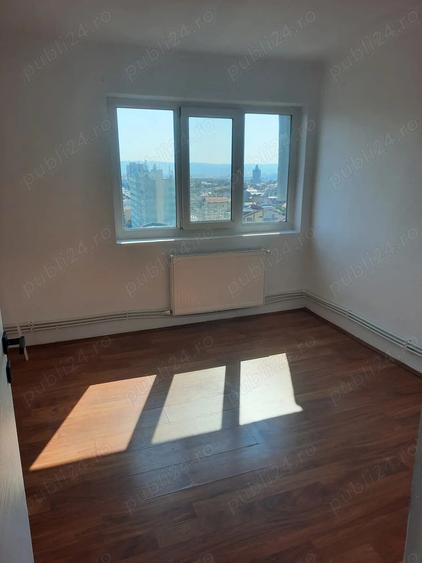 Apartament 3 camere Decomandat - 2