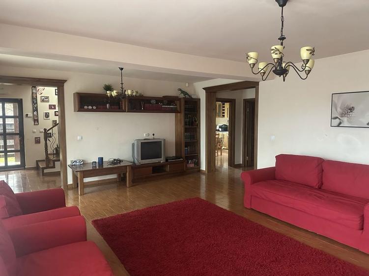 Inchiriez vila Ganeasa - 2