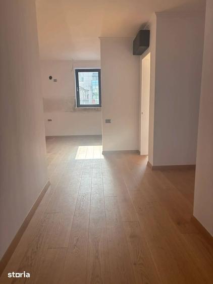 Apartament cu 3 camere decomandat în Centrul Civic